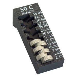 Münzhalter mit gestapelten 50-Cent-Münzen